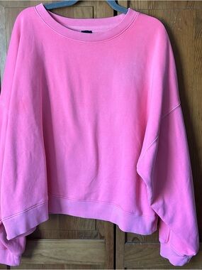 GAP Hot Pink Crewneck Sweatshirt